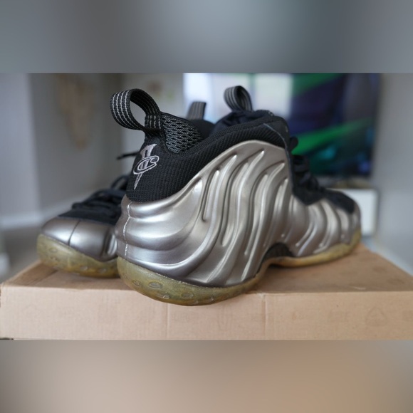 Nike Foamposite One Pewter Metallic - Picture 7 of 8